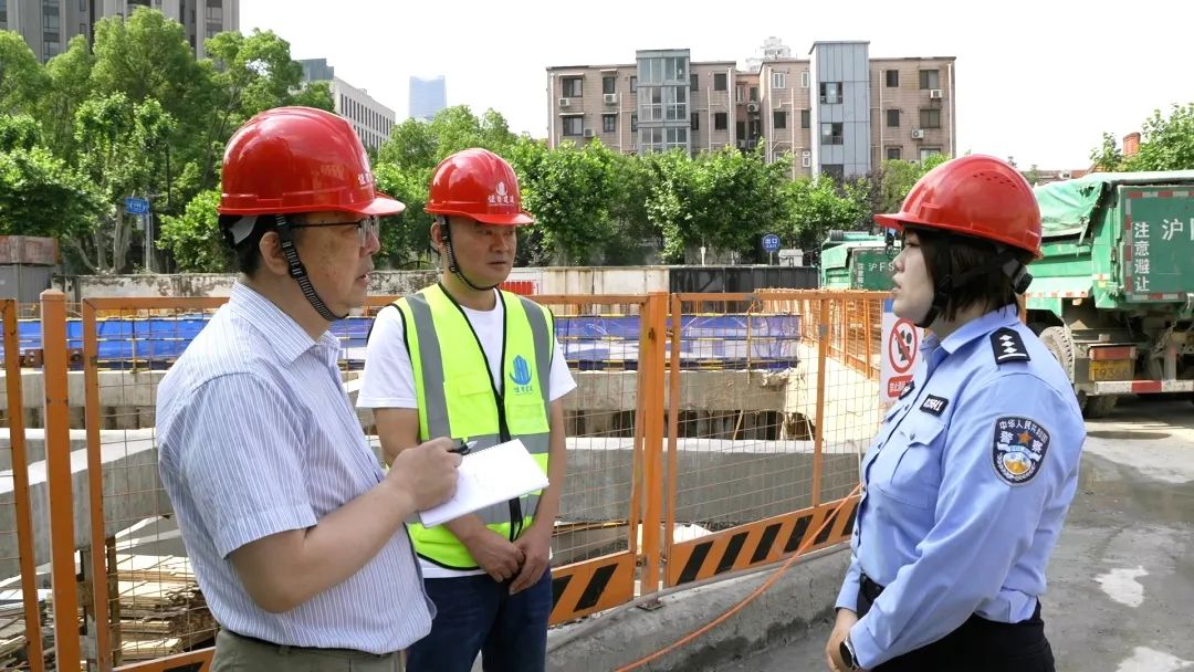 硬核保障筑屏障，暖心服務(wù)護(hù)夢想 長寧公安多措并舉為高考保駕護(hù)航